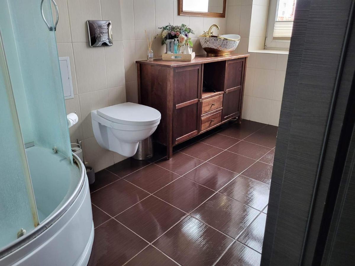 Cozy 2 Room Apartment In The Oldtown Of 克莱佩达 外观 照片